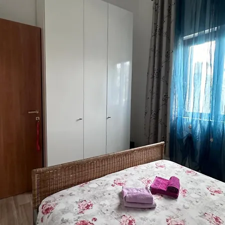 Beatrice Homestay L'Americano